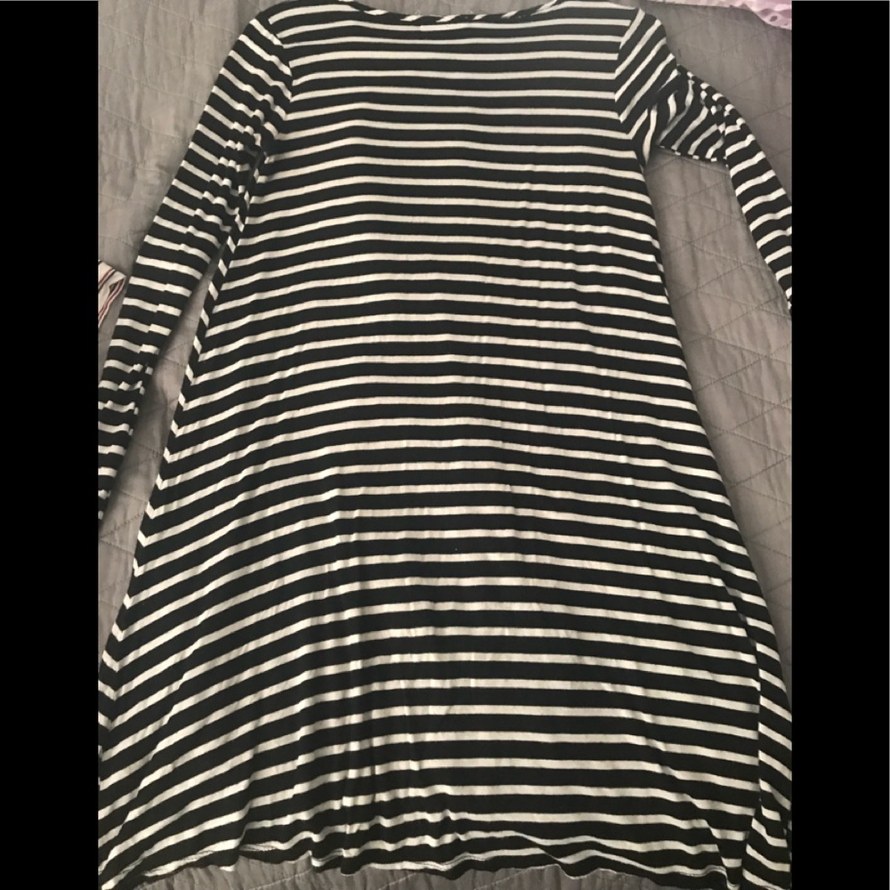 Simple black and white stripped dress